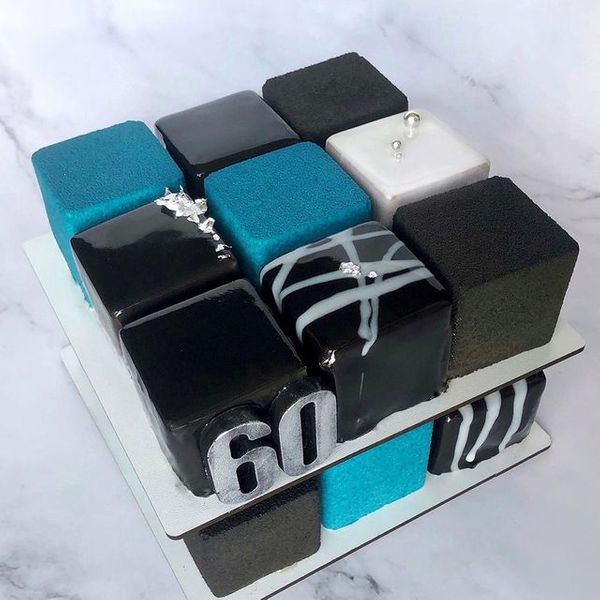 60 кубиков