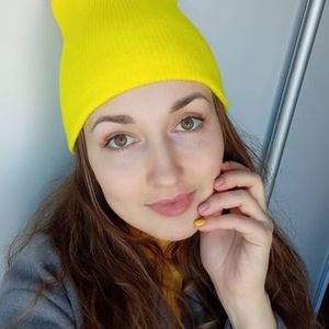 anna_khromushyna