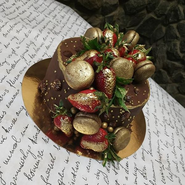 Клубника в позолоте